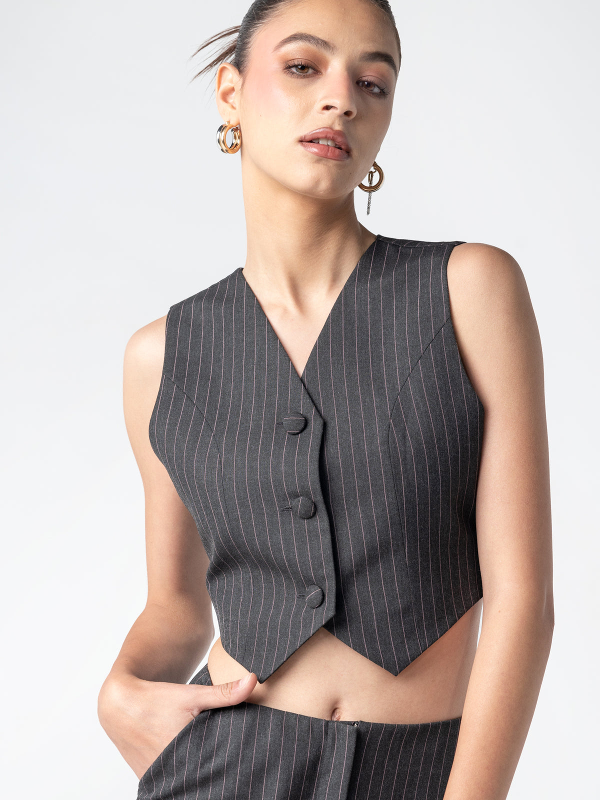 TESS VEST