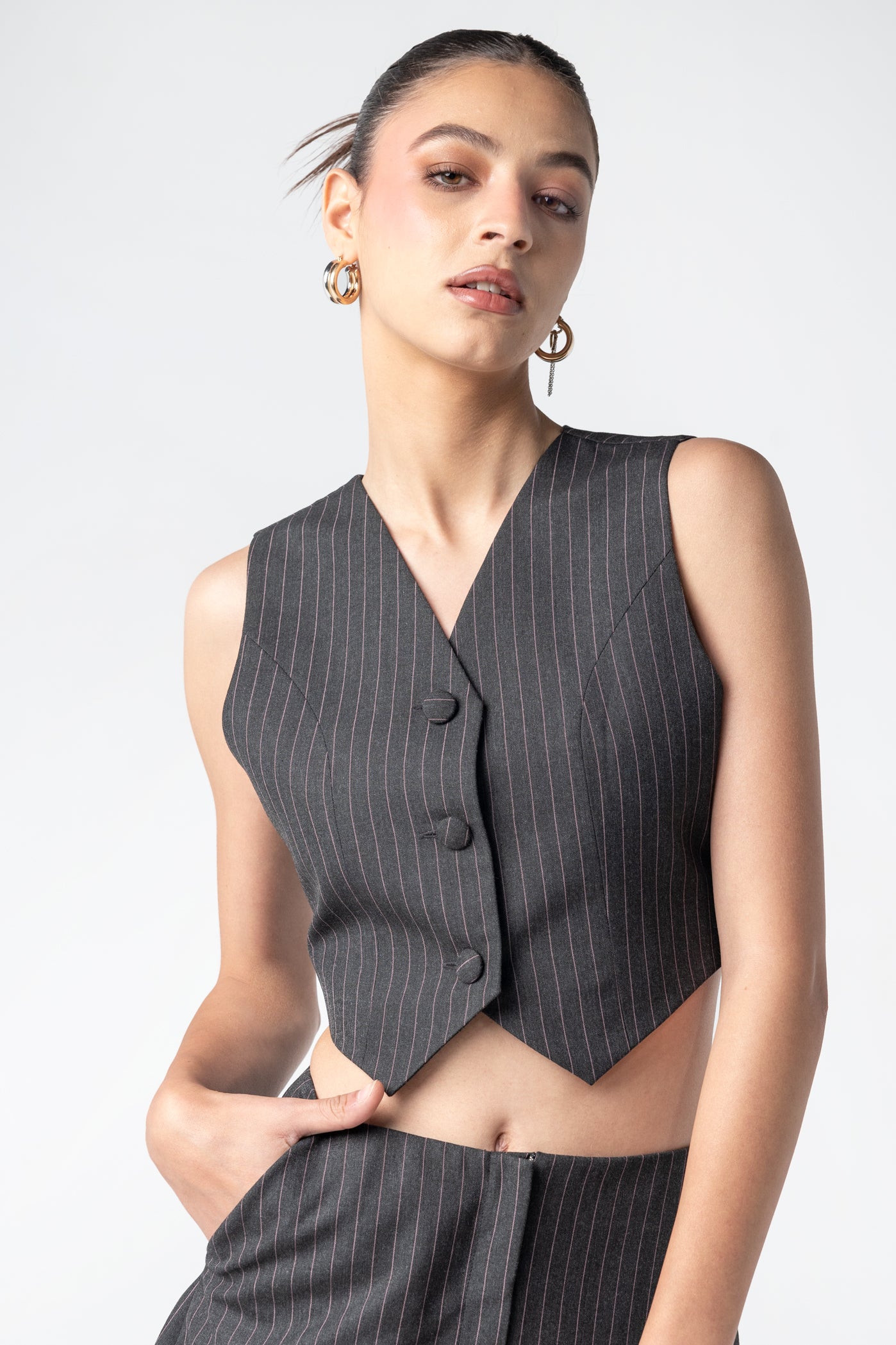 TESS VEST