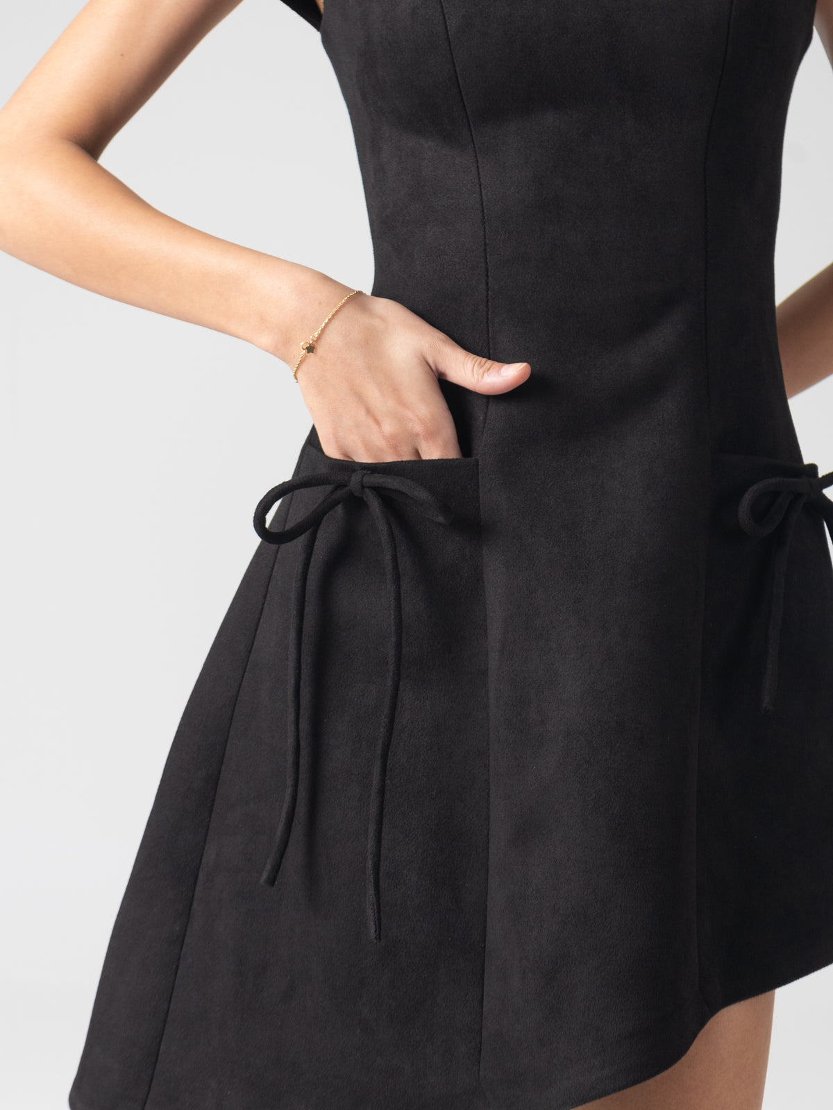 BEAU DRESS