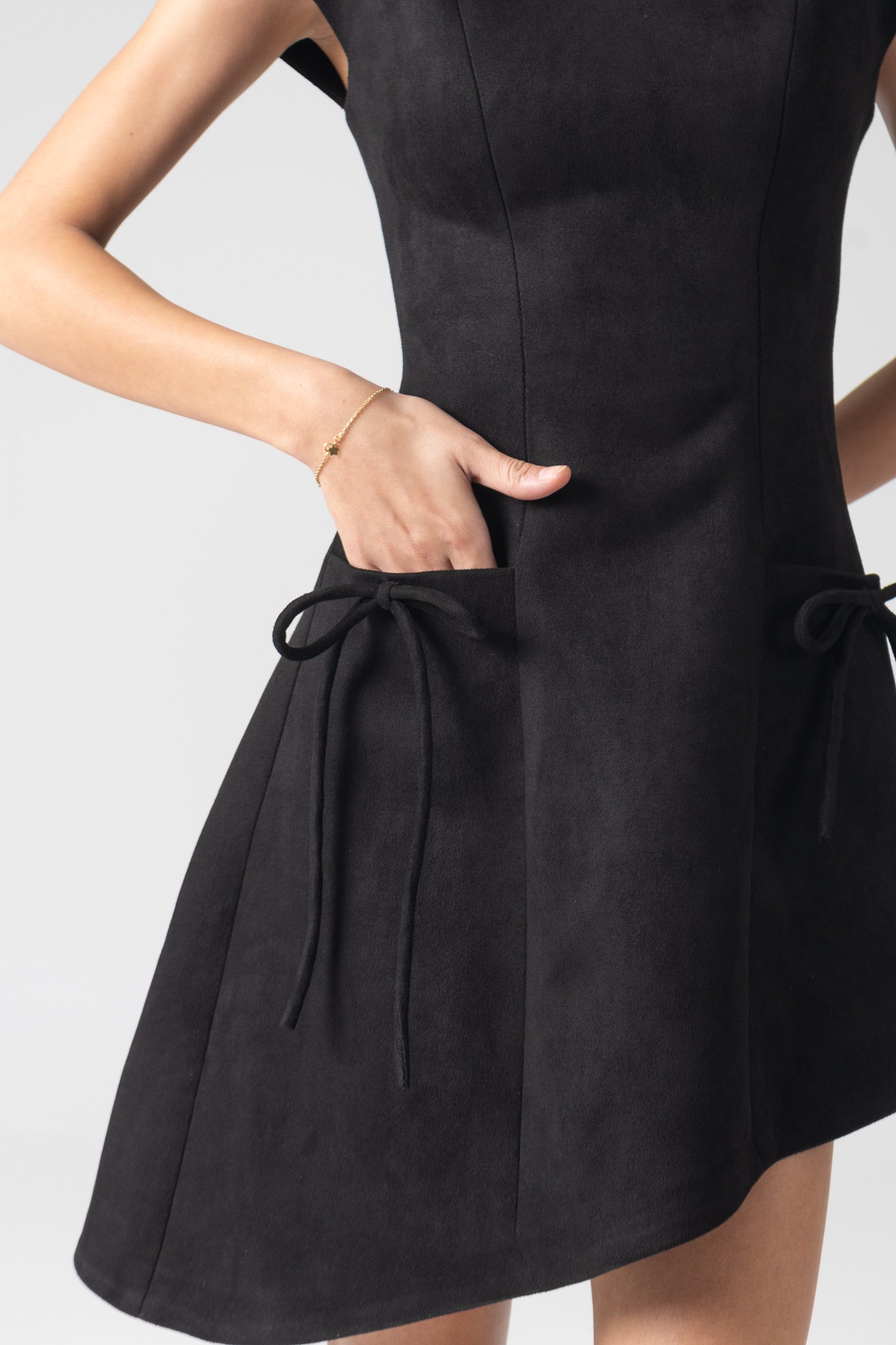BEAU DRESS