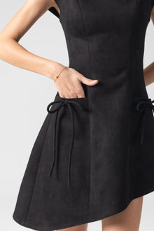 BEAU DRESS