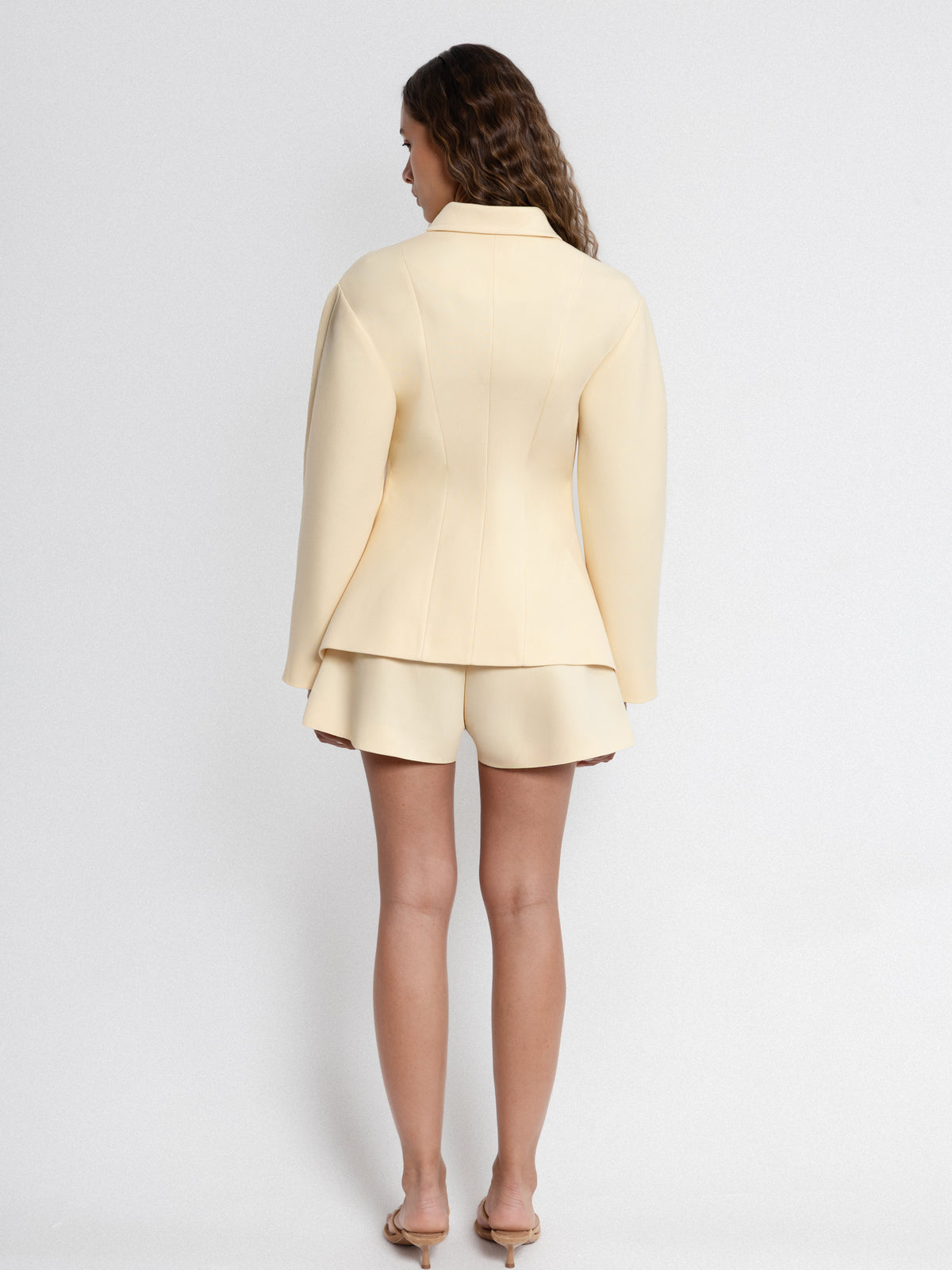 Contour Butter Yellow Jacket