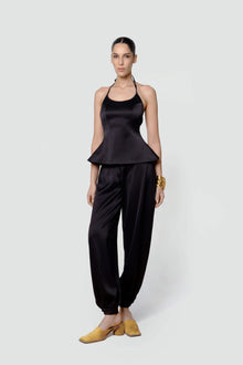 VANTA SATIN HALTER TOP